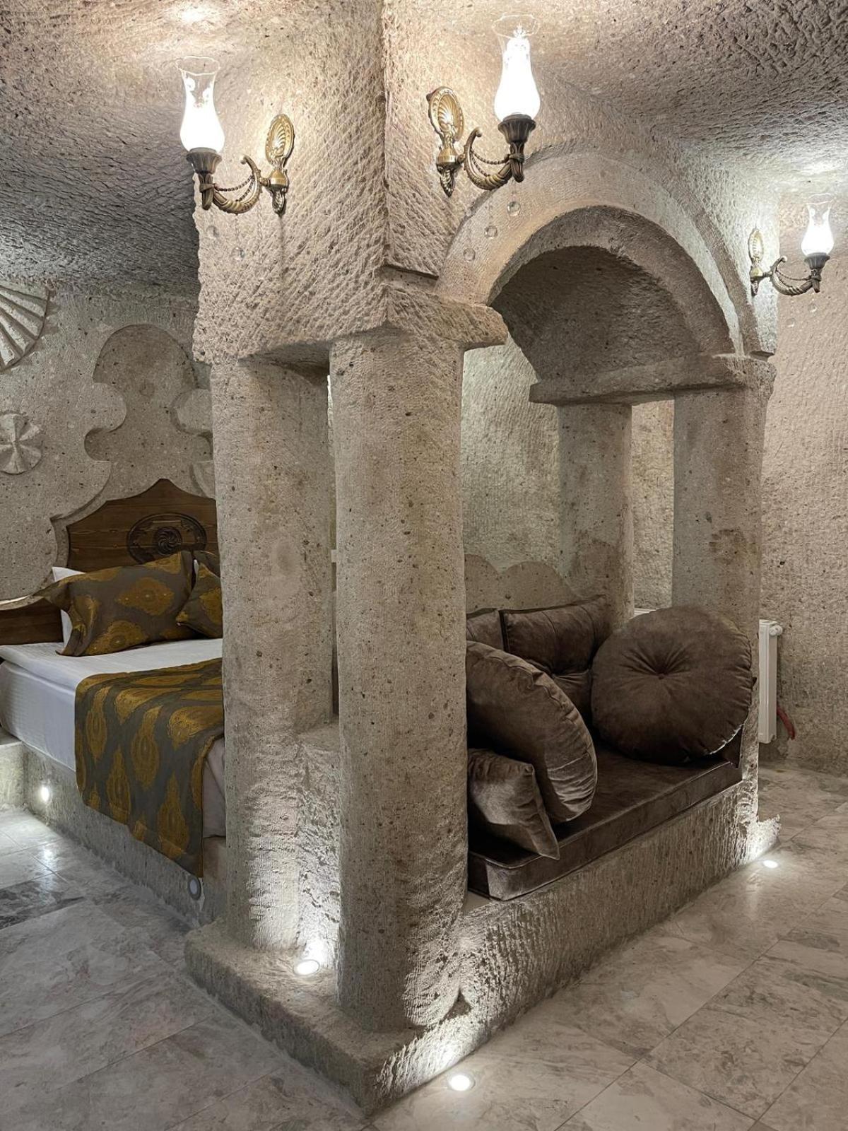 Cappadocia Empire Cave Hotel Гьореме Екстериор снимка