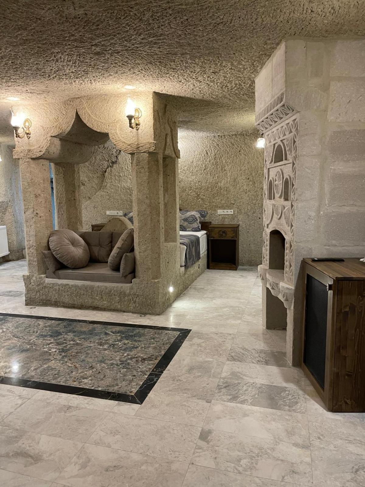 Cappadocia Empire Cave Hotel Гьореме Екстериор снимка