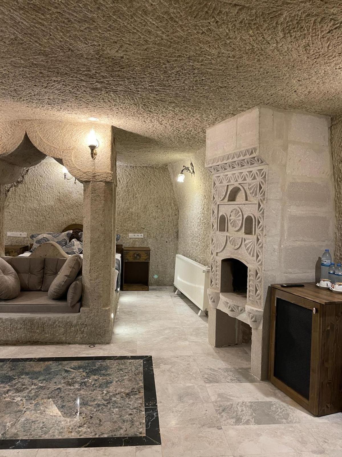 Cappadocia Empire Cave Hotel Гьореме Екстериор снимка